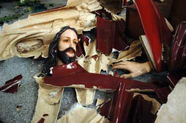 ap_Indonesia_church_attacks