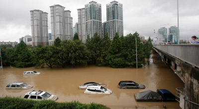 ap_Korea_flooding_cityscape_photog-Ahn_Young-joon