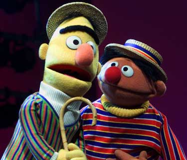 ap_Sesame_Street_Bert_Ernie_photog-Beth_A._Keiser_File