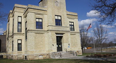 wisconsin courthouse