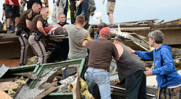 ‘With God’s Grace, We’ll Recover,’ Says Okla. Undersheriff After Tornado