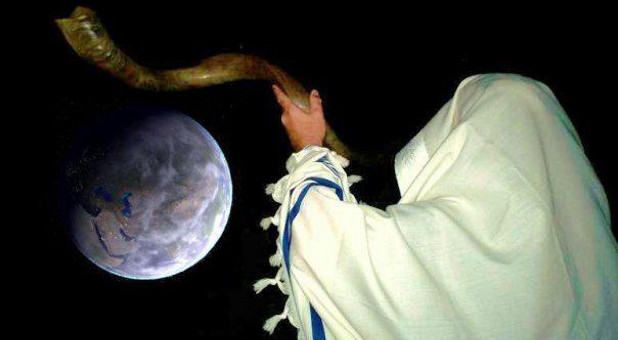 blowing shofar