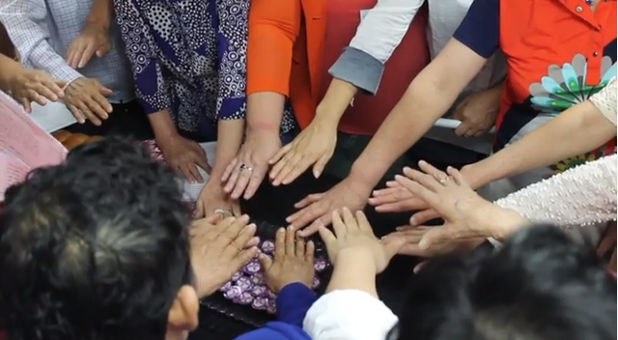 North Korean Christians pray