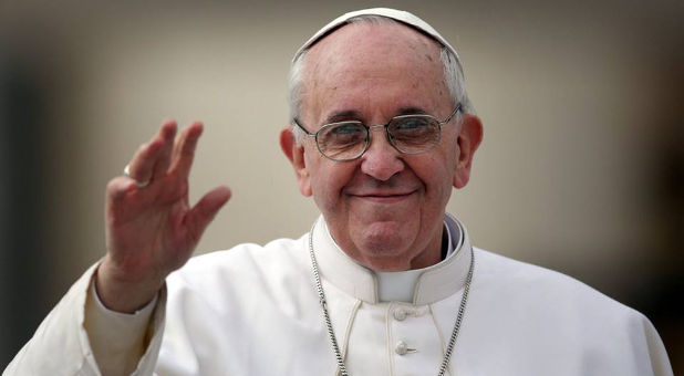 Pope Francis to Visit Middle East in May