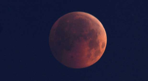 Divine Sign for Israel? Hagee Explains Blood Moons