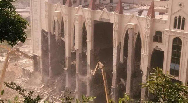 Sanjiang Christian Church demolition