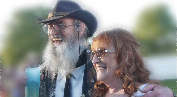 Si and Christine Robertson