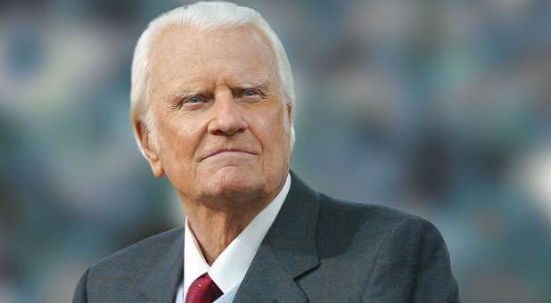 95-Year-Old Billy Graham Releasing New ‘Heaven’ Message