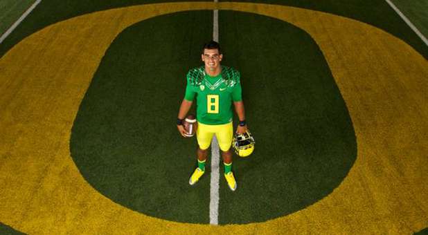 Heisman winner Marcus Mariota of the Oregon Ducks