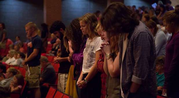 Cry out America Lee University