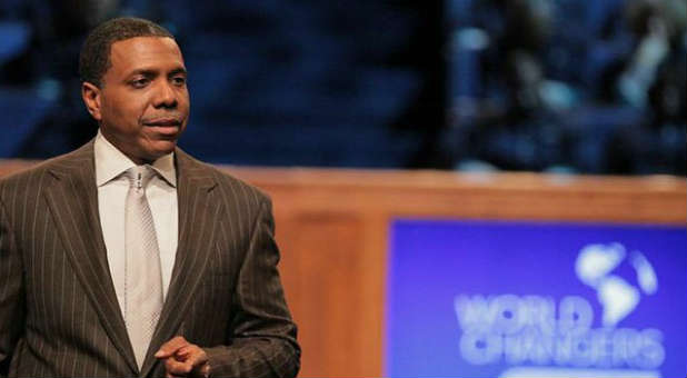 Creflo Dollar