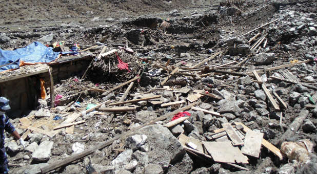 The remnants of the Nepal avalanche that triggered the quake.