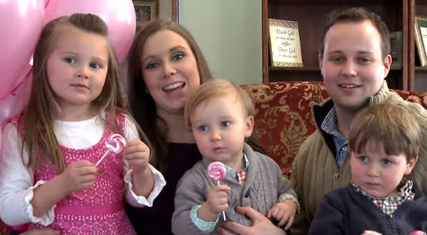 Josh, Anna, McKenzie, Michael and Marcus Duggar