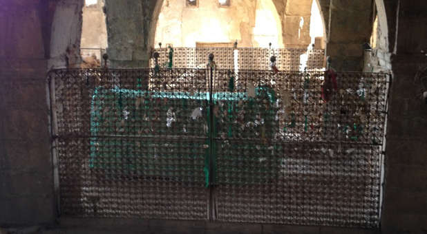 Nahum tomb