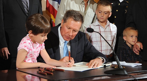 John Kasich Signs a Pro-Life Budget