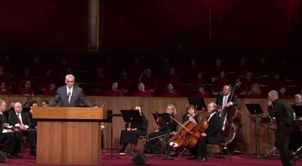 A 'prophet' interrupts John MacArthur.