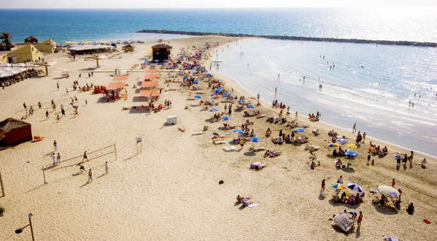 People seem to be more concerned about what's happening on an Israeli beach than with Iran's nuclear program.