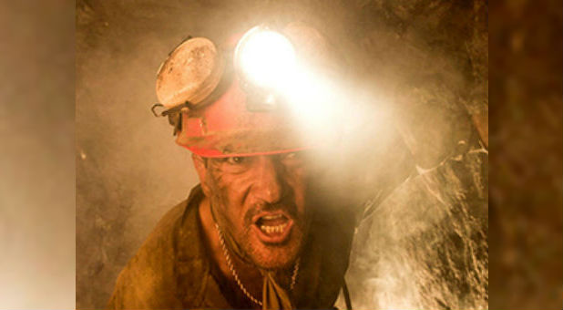 Antonio Banderas in the movie 'The 33.'