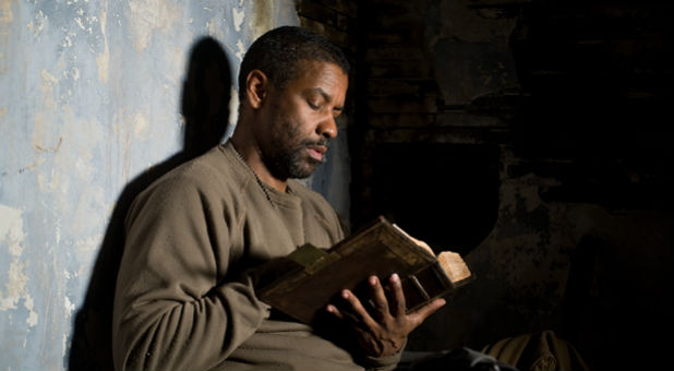 Actor Denzel Washington in 'The Book of Eli.'