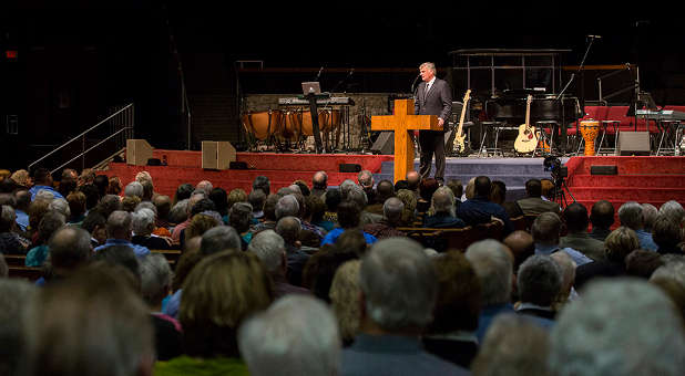 Franklin Graham weighs in on Muslms in America.