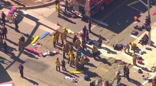 BREAKING: At Least 3 Killed, 20 Injured in California Mass Shooting, Reports Say