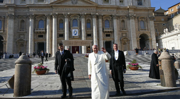 Catholics should not try to convert Jews and should work with them to fight anti-Semitism, the Vatican said on Thursday in a major new document that drew the Church further away from the strained relations of the past.