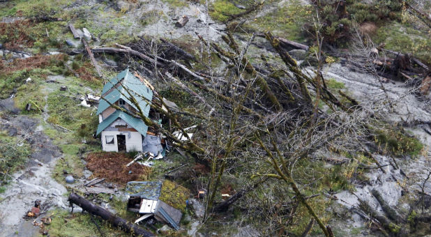 Damage from El Nino winds in Washington.