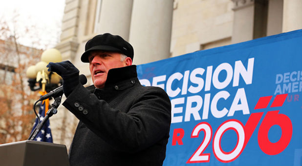 Franklin Graham: Episcopal Church ‘Deserves’ to Be Reprimanded Over Gay Marriage