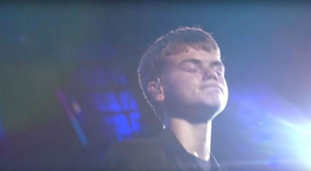 ‘Heaven Is For Real’s’ Colton Burpo Stuns With Angelic Song