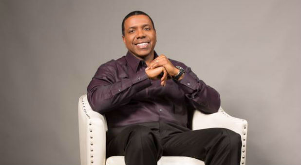 Senator Wants to Honor Megachurch Preacher Creflo Dollar in Unusual Way