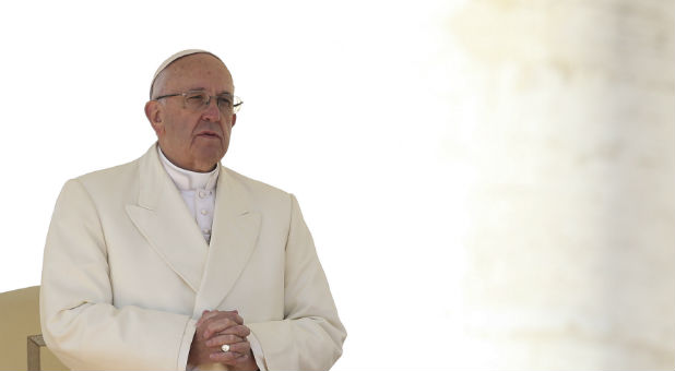 Pope Francis Rejects ‘Dung of the Devil’ Money