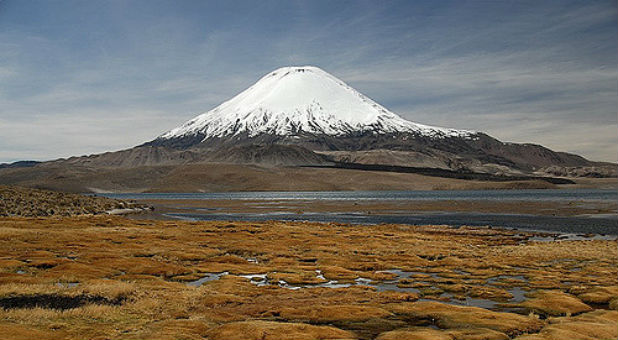 In recent weeks we have seen a dramatic earthquake in Ecuador, more than 600 earthquakes have experts extremely alarmed about what is happening to Japan's southern Island, and 37 volcanoes around the planet are erupting right now.