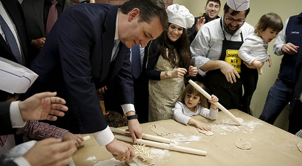 Ted Cruz Connects With New York Jews