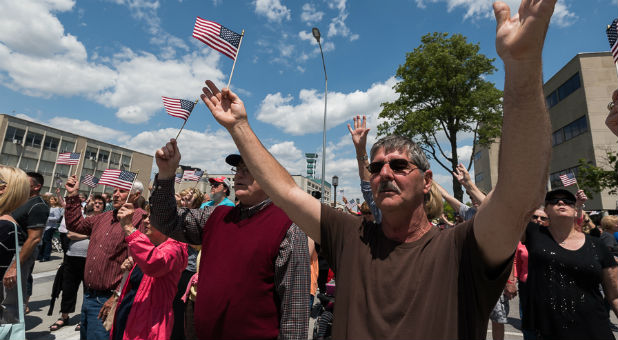 Worship was on full display at Wednesday's Decision America prayer rally in Nebraska.