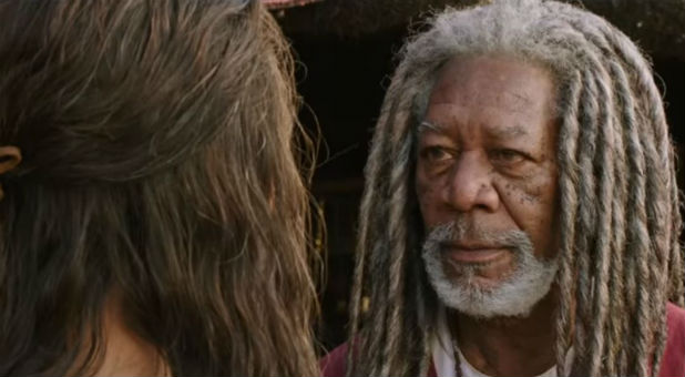 Jack Huston and Morgan Freeman in Ben Hur.