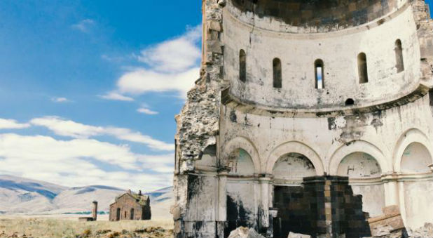 Israeli archaeologists have uncovered the remains of a synagogue they say dates to the first century.