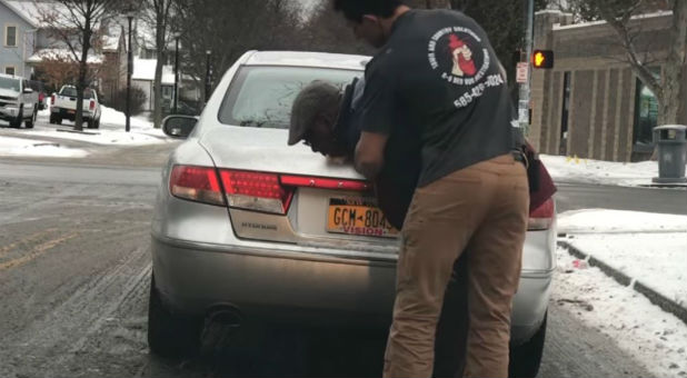 This good Samaritan saved a stranger's life.