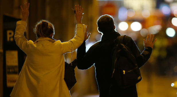 Tourist Zone Shut Down After Attack on Paris Police