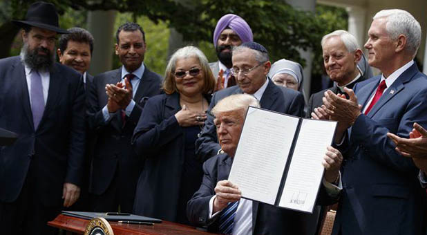 President Donald Trump and Dr. Alveda King