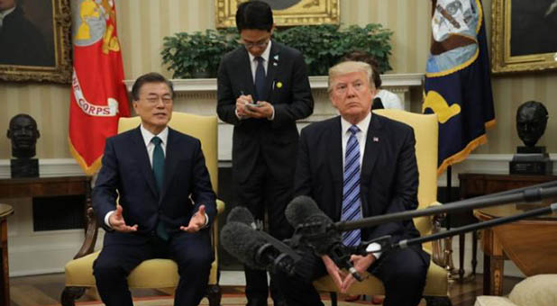 President Donald Trump and South Korean President Moon Jae-in