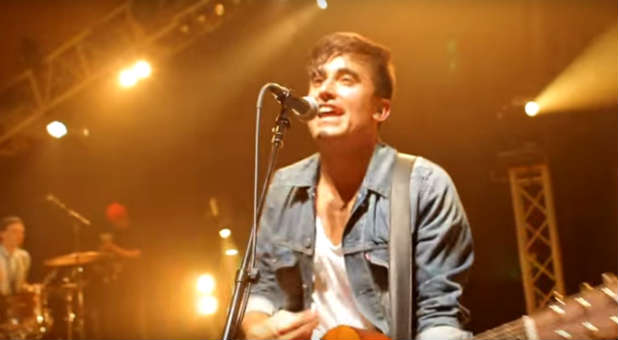 Phil Wickham Performs His Biggest Hit Live in Concert