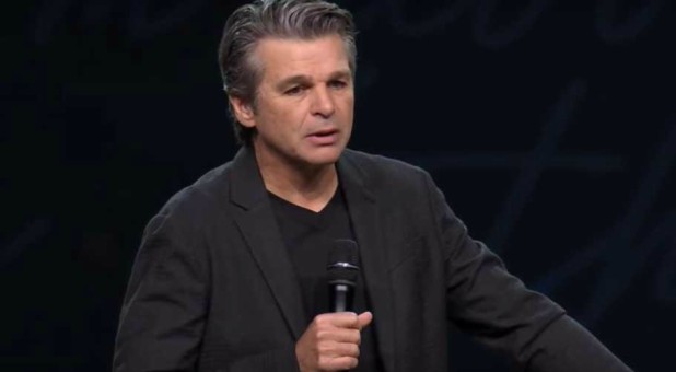 Jentezen Franklin Vehemently Rebukes Trump’s Alleged Immigration Remarks