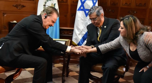 Guatemala Follows Trump’s Lead, Moves Embassy to Jerusalem