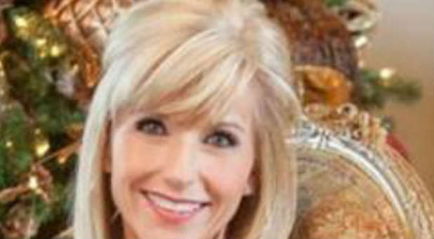 Beth Moore: ‘Legalism Will Make a Liar Out of You’