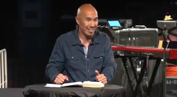 Francis Chan Exposes the End-Times Sins Hidden in the Church