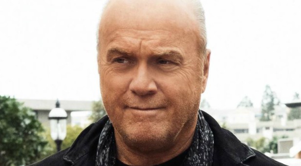 Greg Laurie Describes the Antichrist in Detail