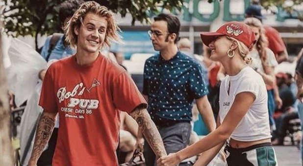 Newly Married Justin Bieber Says He’s ‘Trying to Be More Like’ Jesus