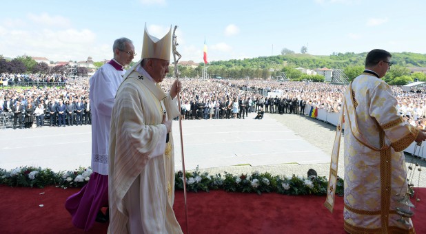 Pope Francis Officially Changes the Lord’s Prayer