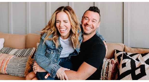 Christian Self-Help Author Rachel Hollis, Husband to Divorce