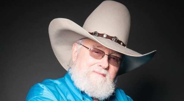 Randy Travis Shares Inspirational Video of Praying With Charlie Daniels